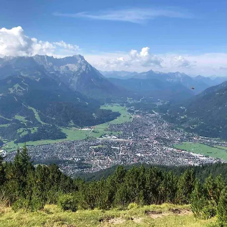 Alpenglueck Garmisch, Attic *