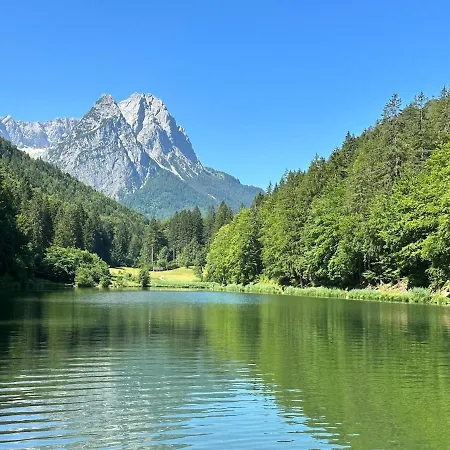 Alpenglueck Garmisch, Attic