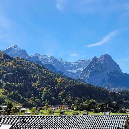 Apartment Alpenglueck Garmisch, Attic