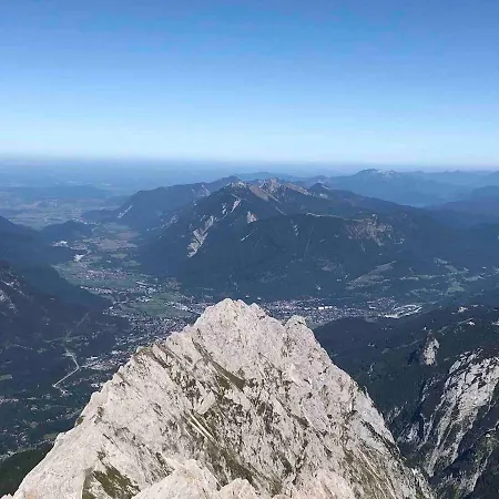 Apartment Alpenglueck Garmisch, Attic Garmisch-Partenkirchen