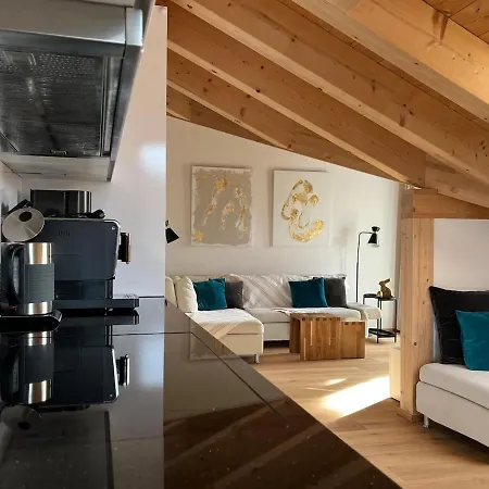 Apartment Alpenglueck Garmisch, Attic Garmisch-Partenkirchen