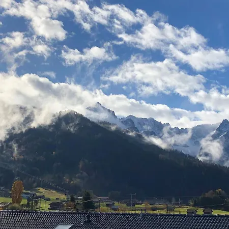 Alpenglueck Garmisch, Attic *