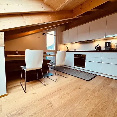 Alpenglueck Garmisch, Attic Apartment Garmisch-Partenkirchen